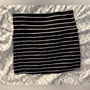 Rue21 Monochrome Striped Mini Skirt